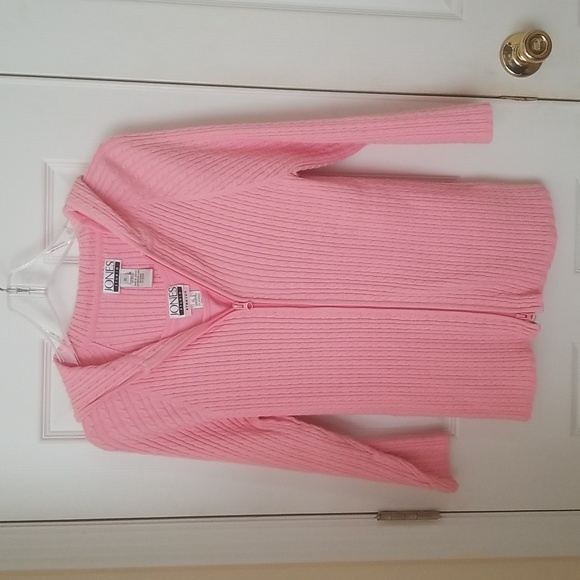 Jones Studio Sweater and Tank Set - Picture 1 of 16